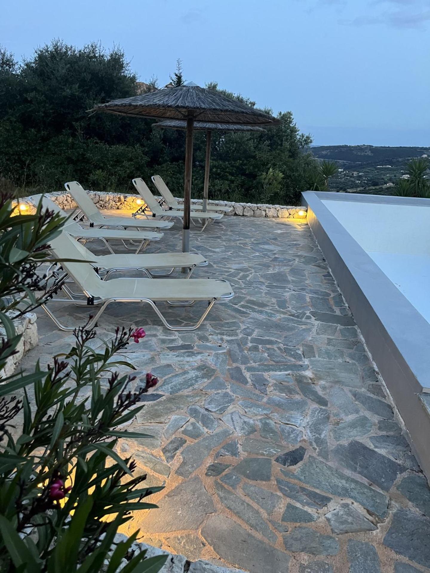 Luxurious Villa At A Unique Spot Ajos Nikolaos Zewnętrze zdjęcie